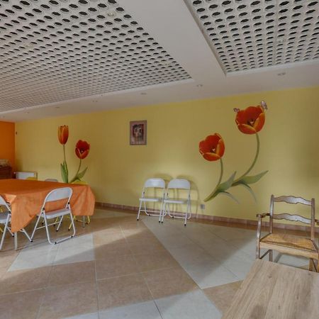 Maison Spacieuse Avec Jardin Pres De Le Bouffay Commes Buitenkant foto